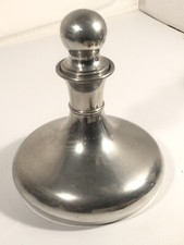 Étain Du Manoir Carafe En