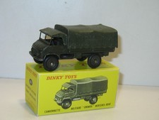 DINKY TOYS, camion version  2 gravé MERCEDES - UNIMOG  821, militaire W