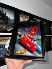 Cadre voiture Flash Mcqueen "Cars" echelle 1/43