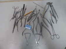 Divers restes de pince ciseaux