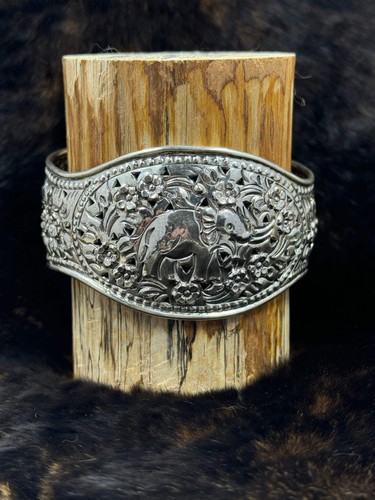 Elephant bracelet cuff - elephant,