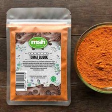 Poudre de tomate herbes biologiques naturelles épices fraîches pure hygiéniqu...