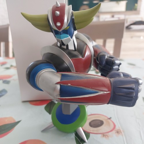 Goldorak figurine buste - goldorak,