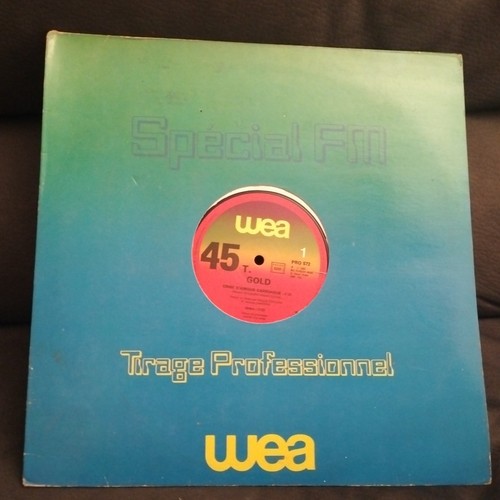 Maxi 1982 gold crise amour - 1982, d'amour
