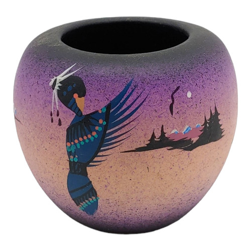 Handmade navajo pottery - navajo,