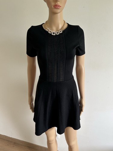 Robe noire manches courtes - noire, à
