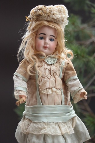 Bru jumeau bebe robe - bru, 1880s