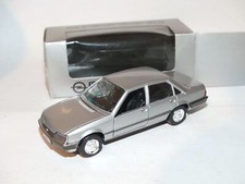 OPEL REKORD E2 Gris GAMA 1:43