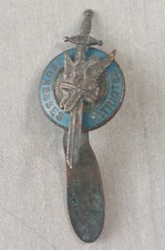 Ancienne insigne, politiques