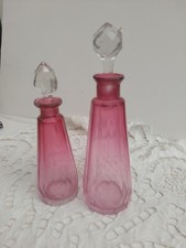 2 flacons toilette anciens