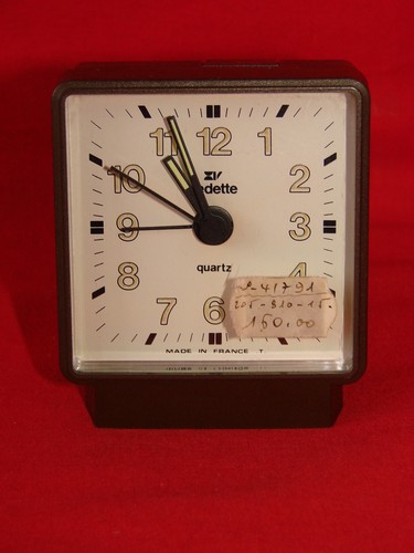Ancien réveil vintage vedette - rÉveil,