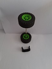 playmobil 3121 camion poubelle : essieu avec roues, enjoliveurs verts et clip.