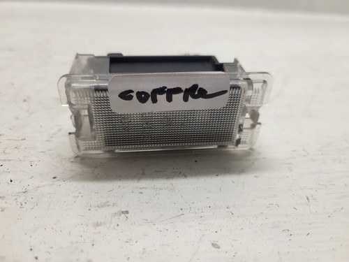 Lumière coffre pour - de,