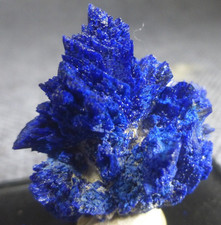 Minéraux, Azurite Kerouchen Maroc, 2,5 cm x 2,1 cm x 2,5 cm, 11 gr
