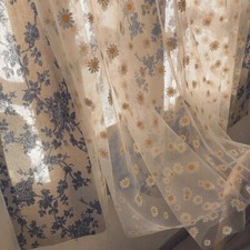 Un Panneau Fenêtre Rideau