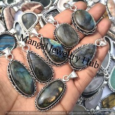 Lot bijoux pendentifs plaqués