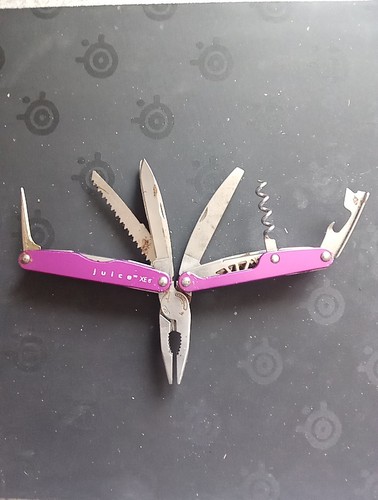 Rare retired leatherman juice - retired,