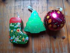 lot 3 boîtes l'Occitane Noël en métal boule botte sapin avec accroche en tissu