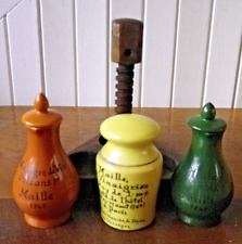 Ancien présentoir bois gravé