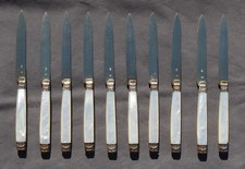 10 COUTEAUX MANCHE EN NACRE ET