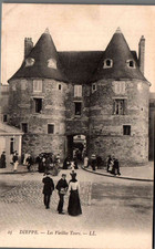 *76551 cpa 76 Dieppe - Les Vieilles Tours