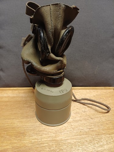 Ancien masque gaz ww2 - ancien,