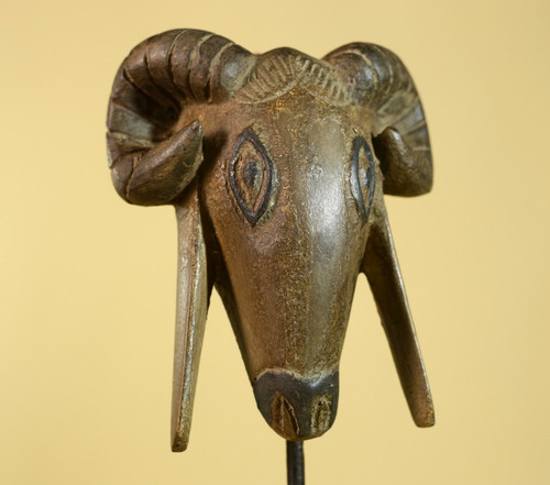 Ancien masque bélier - ancien,