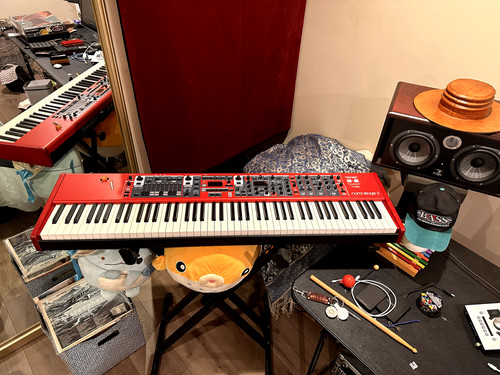 Nord stage fully weighted - stage,