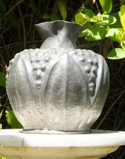 s) grand vase etain signé