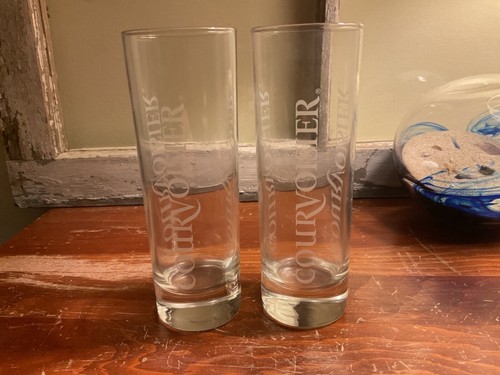 Set courvoisier - of, “courvoisier”