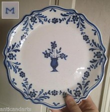 Belle assiette faience