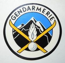 INSIGNE TISSU PLASTIFIE - PERSONNEL UNITES DE MONTAGNE - GENDARMERIE- OBSOLETE