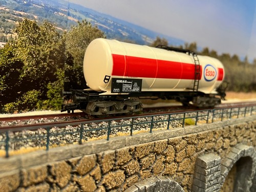 Wagon citerne esso - wagon,