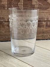 Ancien Verre Gobelet en cristal gravé à l'aiguille - 10 cm