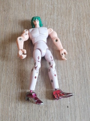 Saint seiya chevalier du - saint,