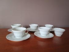 6 Tasses à thé & 5 sous