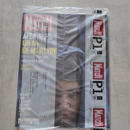 Paris match 3817 - match, ★