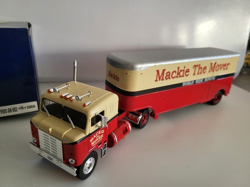 Miniature camion semi remorque