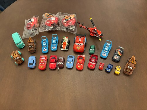 Disney pixar cars lot - disney,
