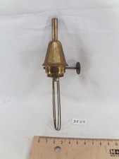 Ancien Bec bruleur en laiton pour lampe Abeille (genre Pigeon) à essence (DF69)
