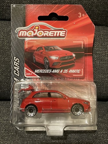 Miniature majorette mercedes - miniature,