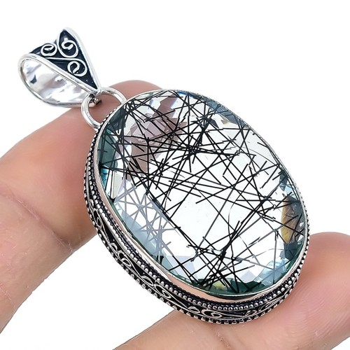 Pendentif ancien pierre