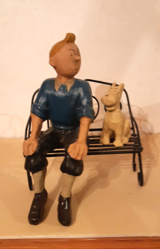 Tintin milou sur - banc, en