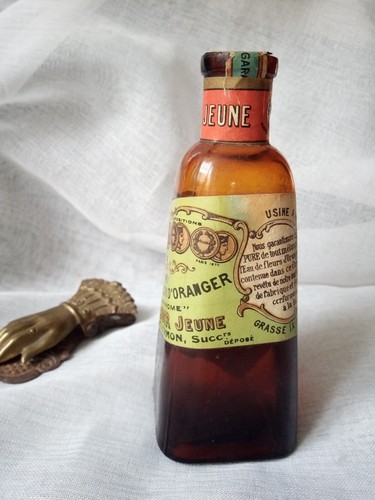 Flacon ancien plein eau de - ancien,