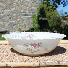 Saladier en porcelaine modèle