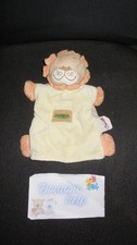 doudou marionnette lion beige