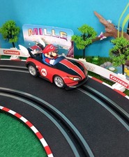 Voiture pour circuit Carrera