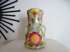 Vase à anses en faience