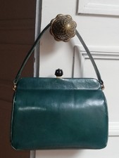 Petit sac en cuir vert  ancien année 50  couture 