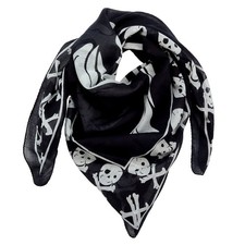 Echarpe en coton tête de mort pirate avec os anthracite blanc tissu carré